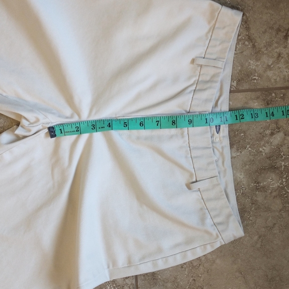 Women's Old Navy Light Beige Tan Khaki Pants Size 6 Regular - Picture 8 of 12